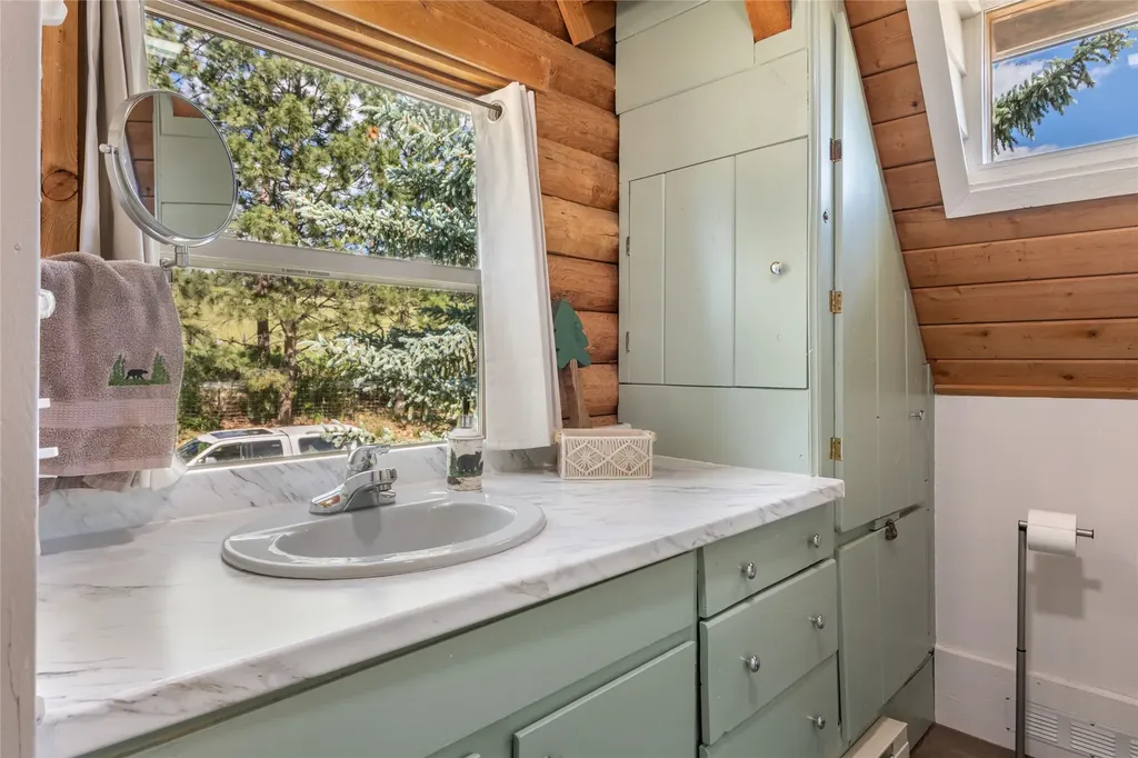 385 Sheafman Creek Road Victor MT 59875