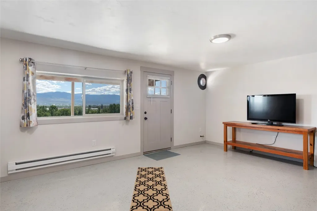 385 Sheafman Creek Road Victor MT 59875