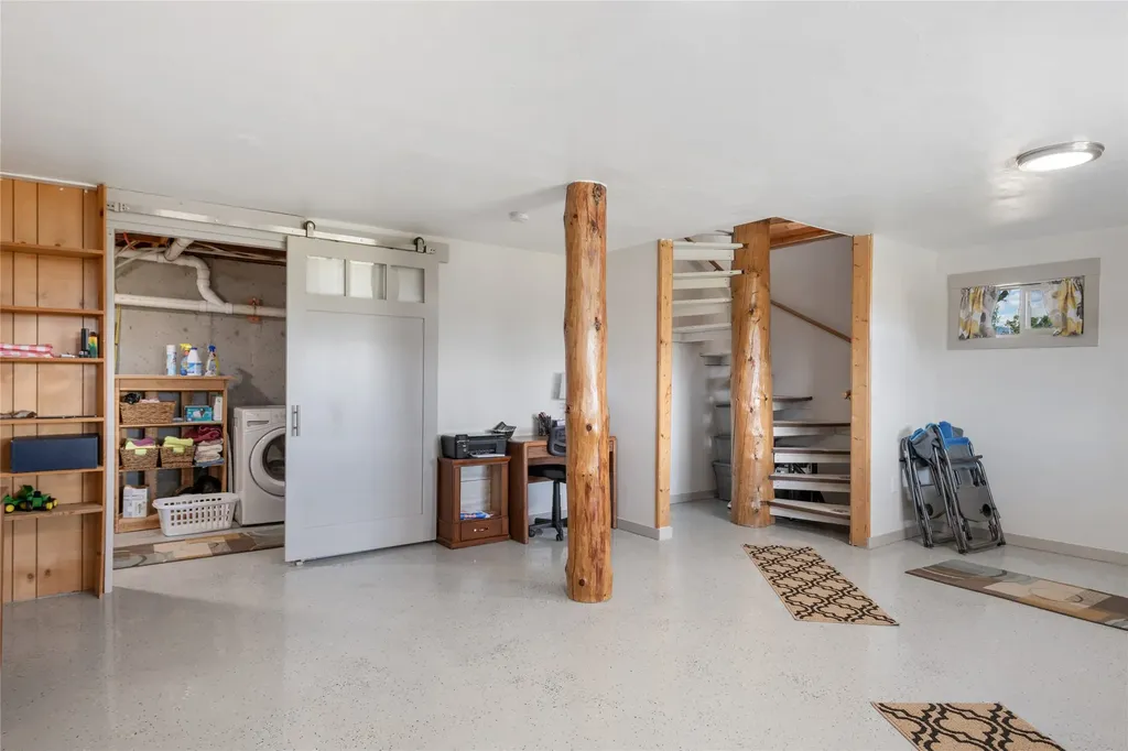 385 Sheafman Creek Road Victor MT 59875
