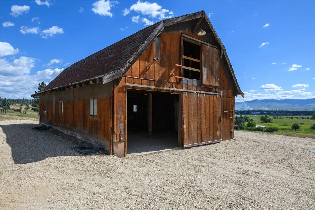 385 Sheafman Creek Road Victor MT 59875