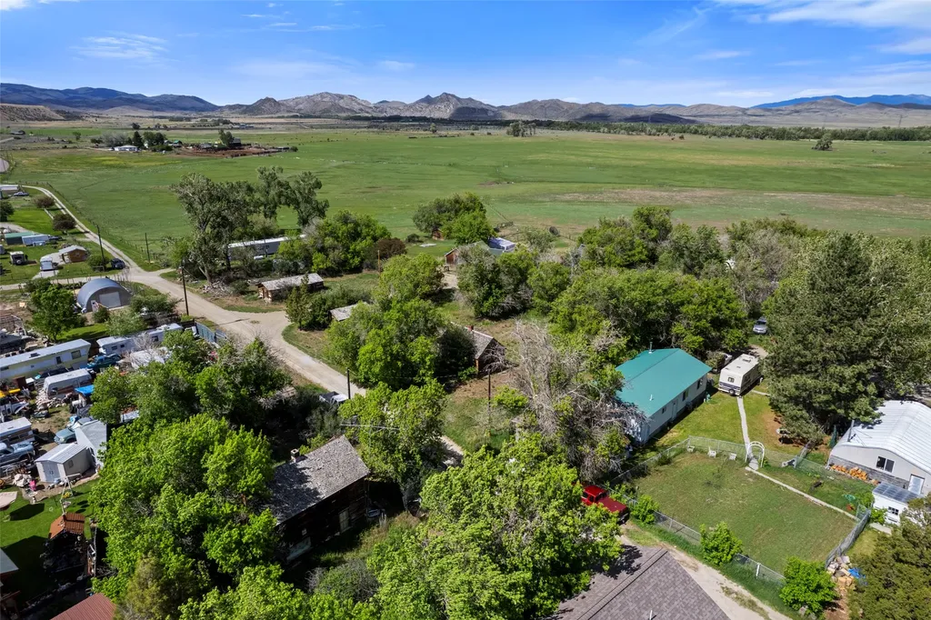 Tbd Block 10 Lots 6-10 Johnson Street Radersburg MT 59641