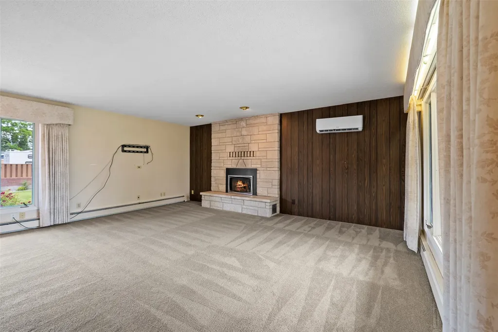 210 N Walnut Street Townsend MT 59644