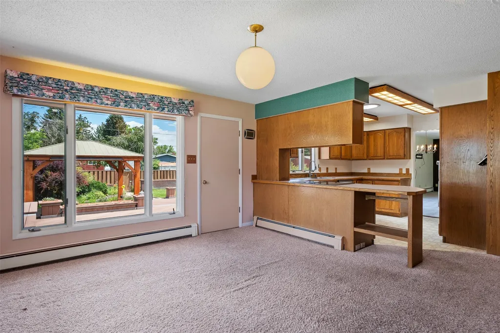 210 N Walnut Street Townsend MT 59644