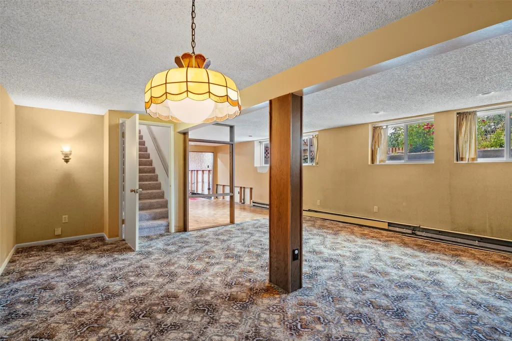 210 N Walnut Street Townsend MT 59644