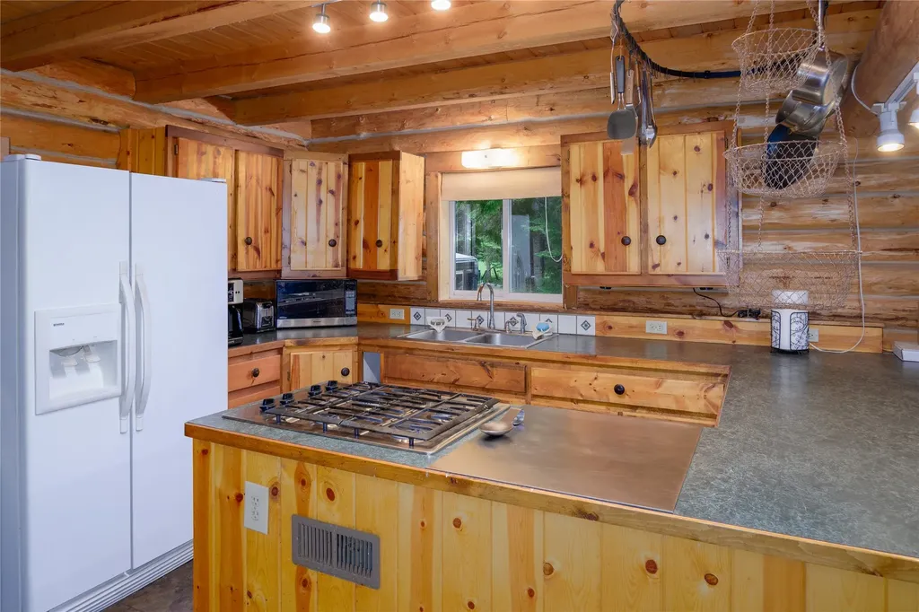 364 Cedars Drive Troy MT 59935