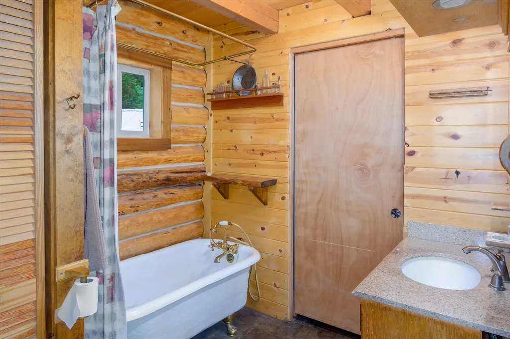 364 Cedars Drive Troy MT 59935