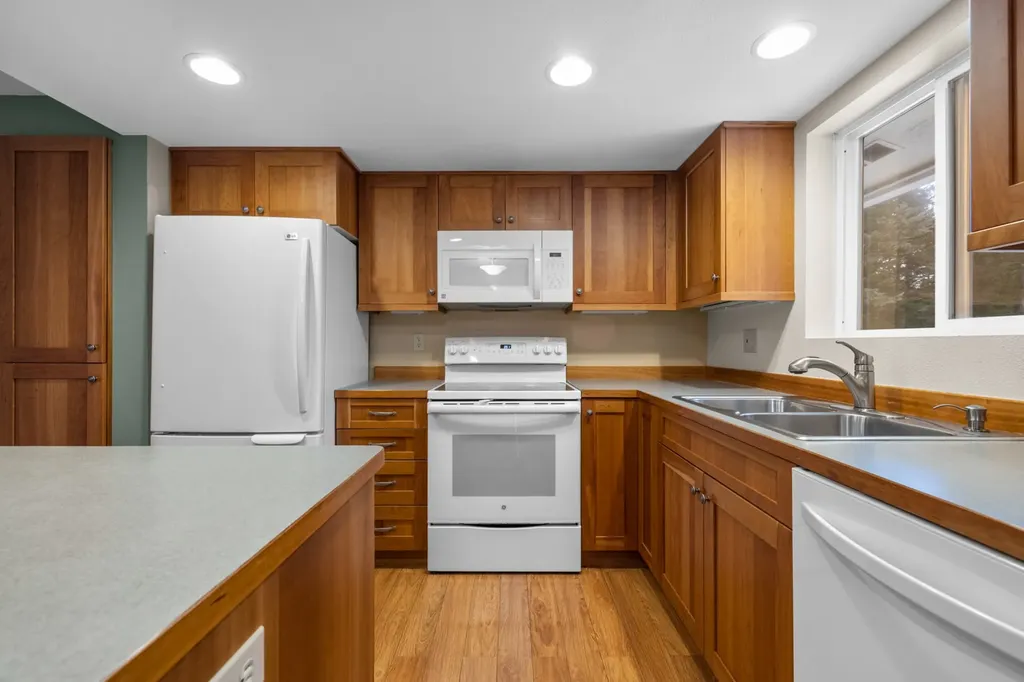 1341 N Prairie View Road Whitefish MT 59937