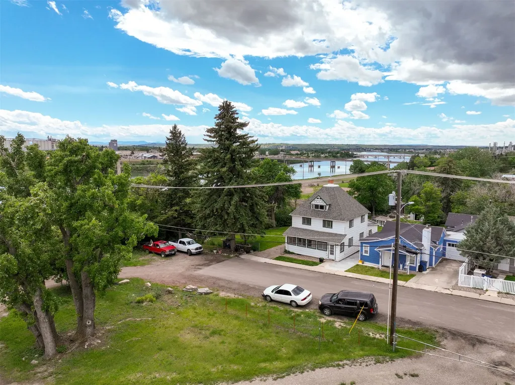 114 22nd Street Black Eagle MT 59414