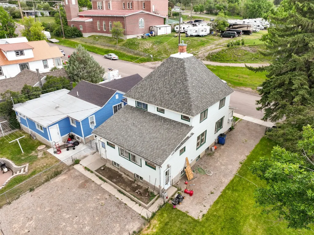 114 22nd Street Black Eagle MT 59414