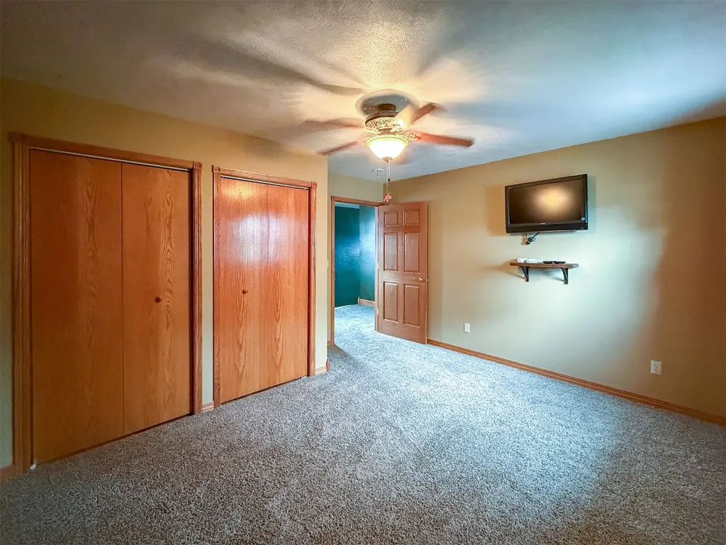 616 2nd Avenue S Fairfield MT 59436