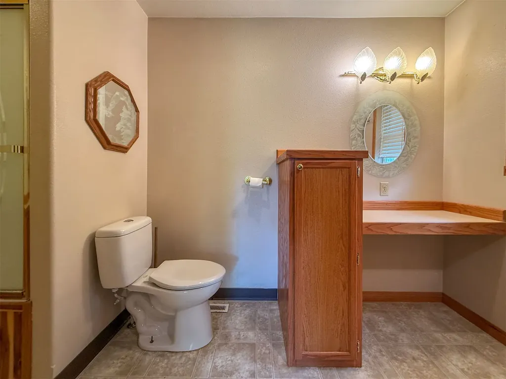 616 2nd Avenue S Fairfield MT 59436