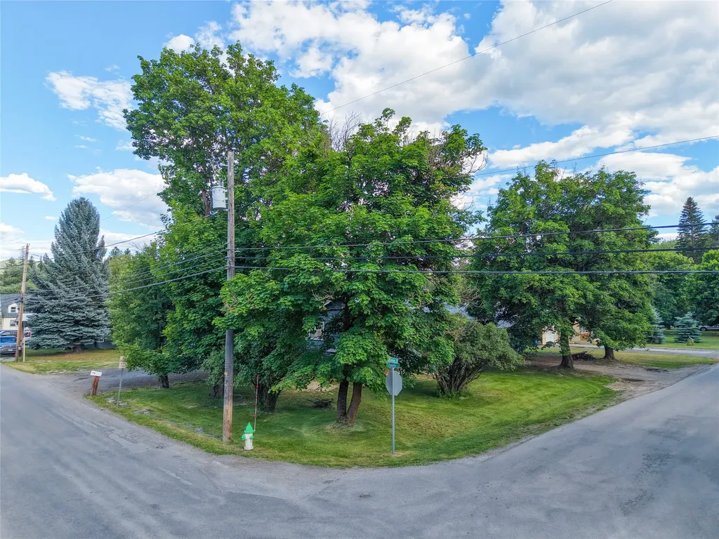 33 Avenue B Libby MT 59923