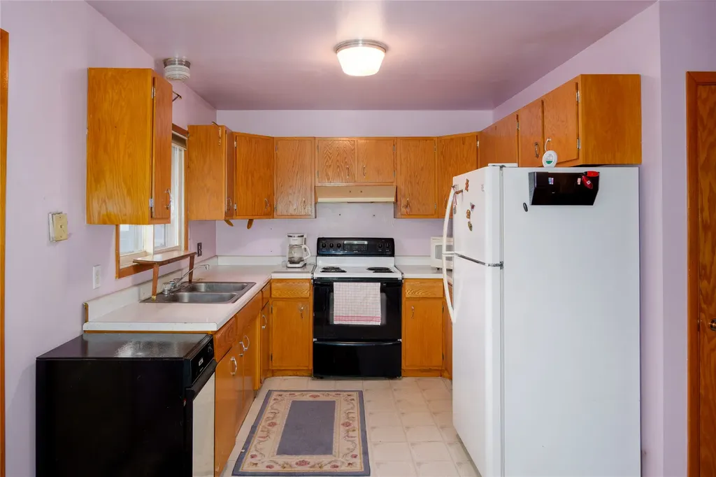 33 Avenue B Libby MT 59923