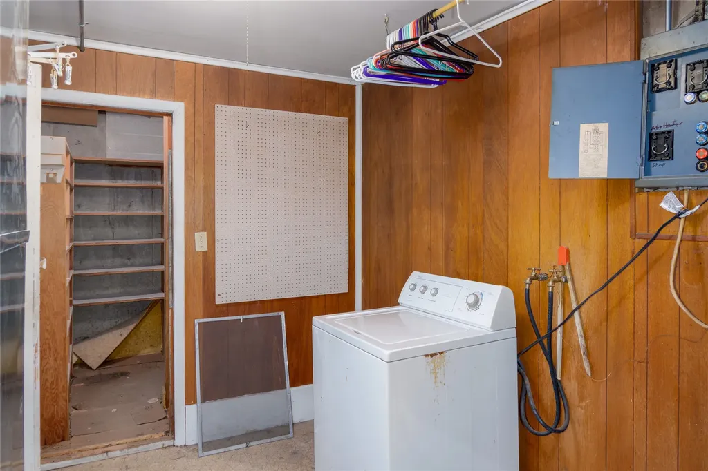 33 Avenue B Libby MT 59923