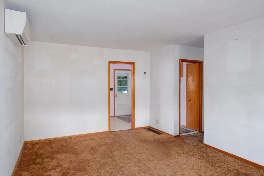 33 Avenue B Libby MT 59923