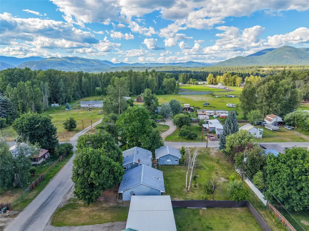 33 Avenue B Libby MT 59923