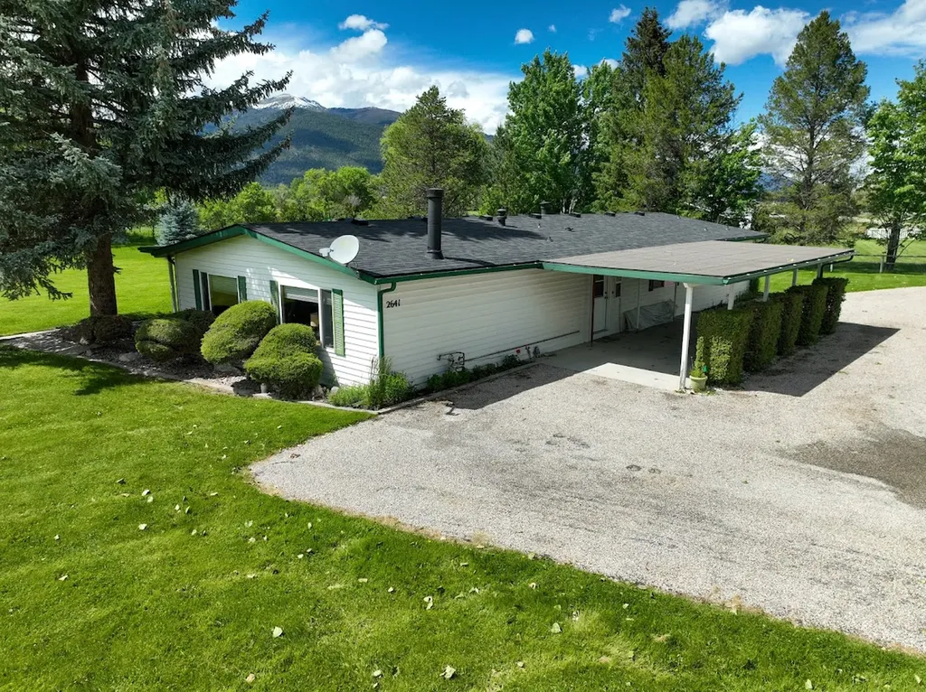 2641 Meridian Road Victor MT 59875