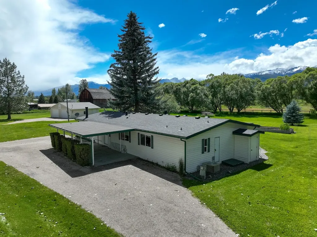 2641 Meridian Road Victor MT 59875