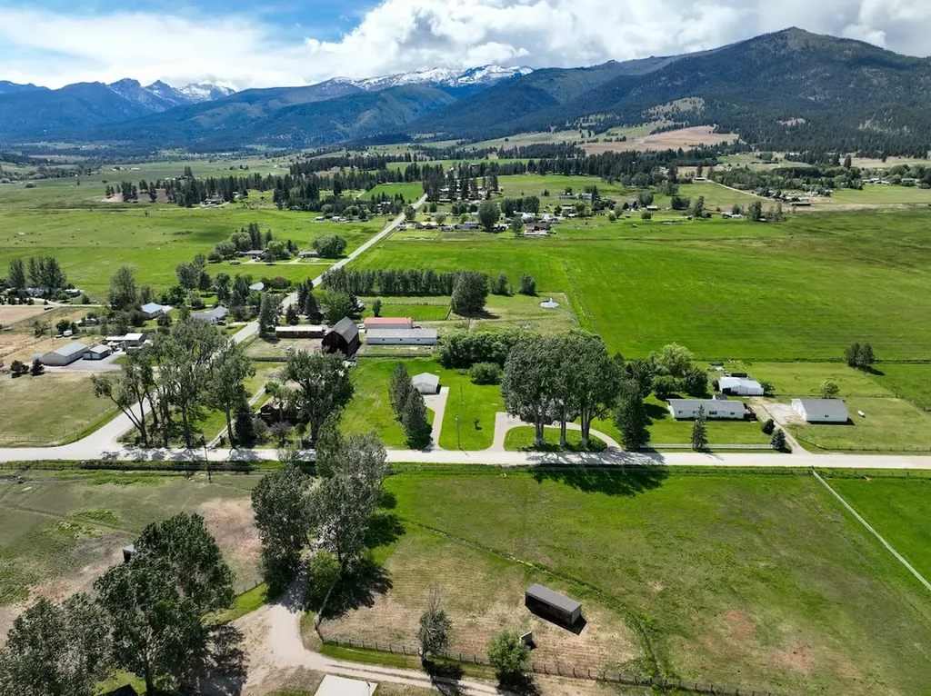 2641 Meridian Road Victor MT 59875