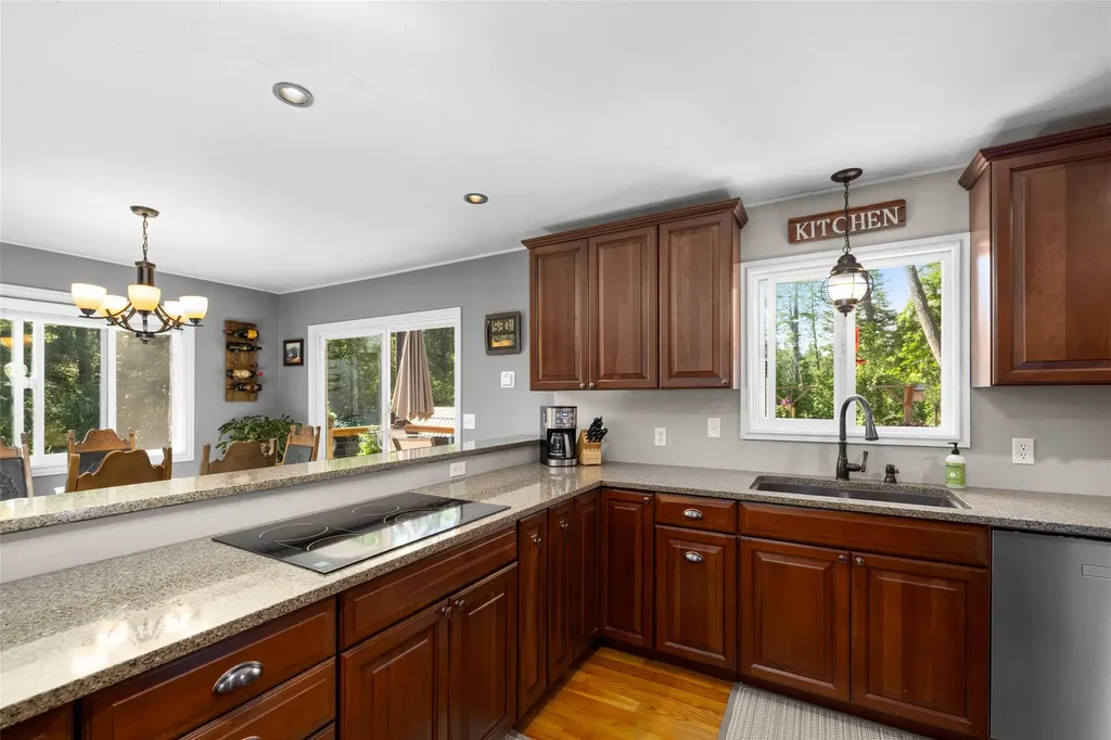 516 Peaceful Drive Bigfork MT 59911