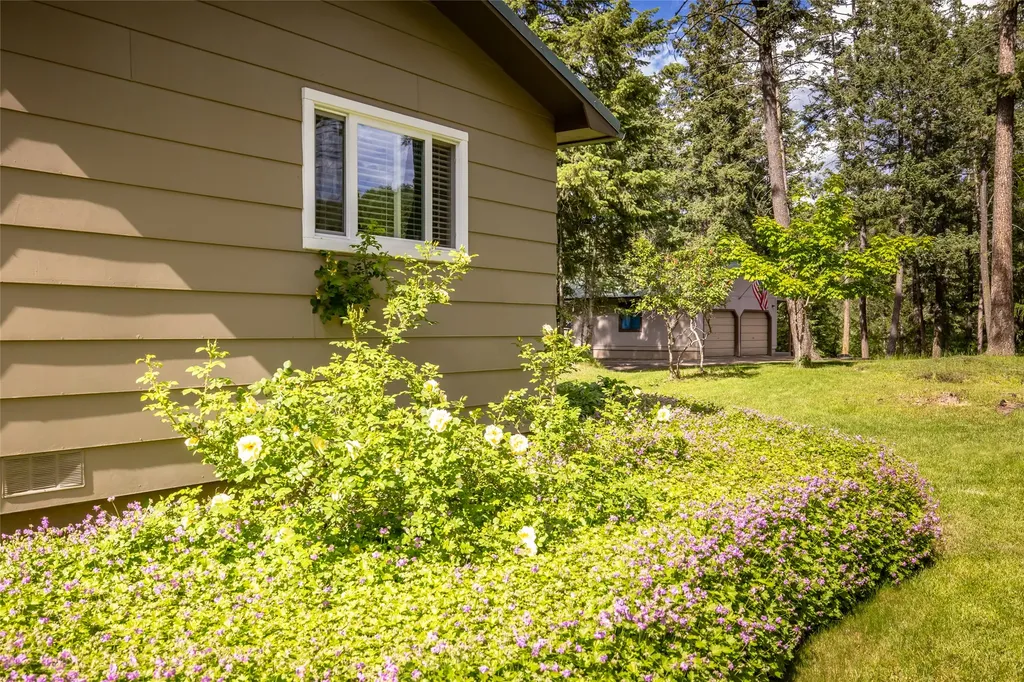516 Peaceful Drive Bigfork MT 59911