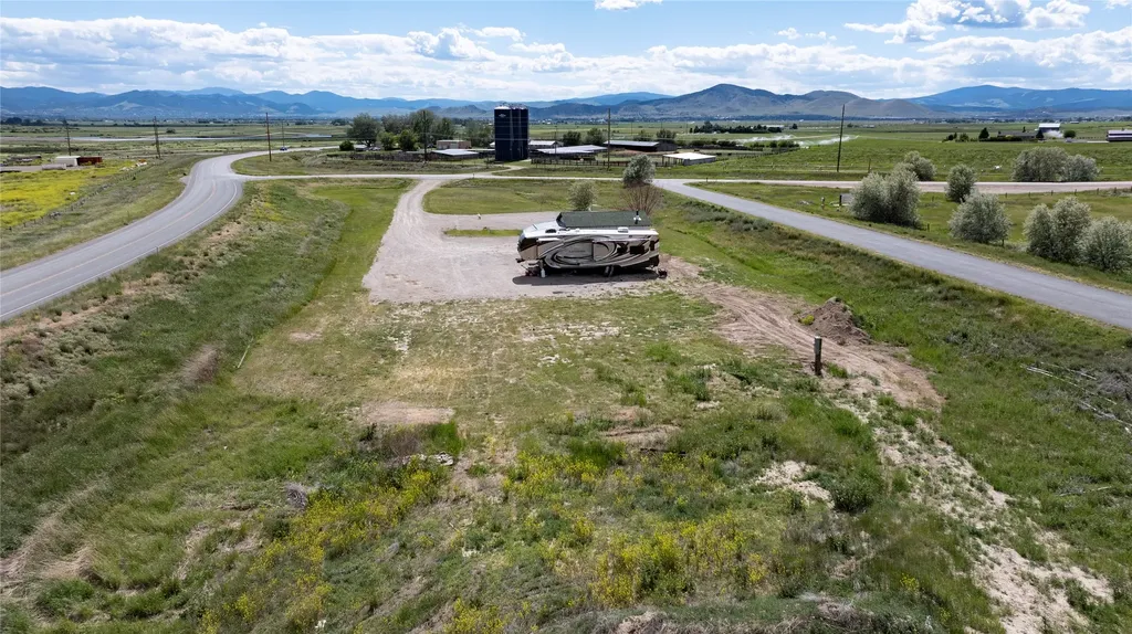 5515 Ferry Drive Helena MT 59602