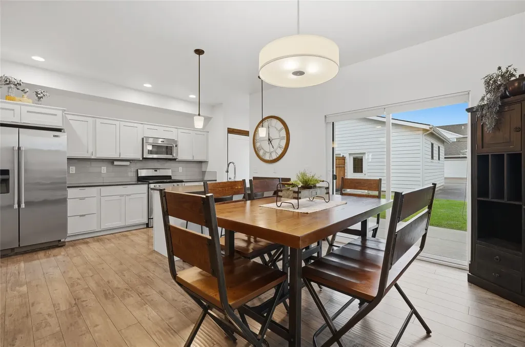 978 Rosa Way Bozeman MT 59718