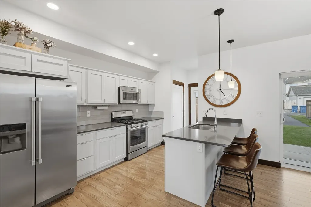 978 Rosa Way Bozeman MT 59718