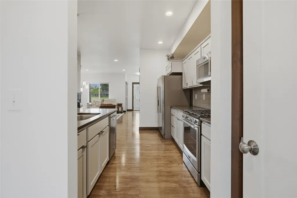 978 Rosa Way Bozeman MT 59718