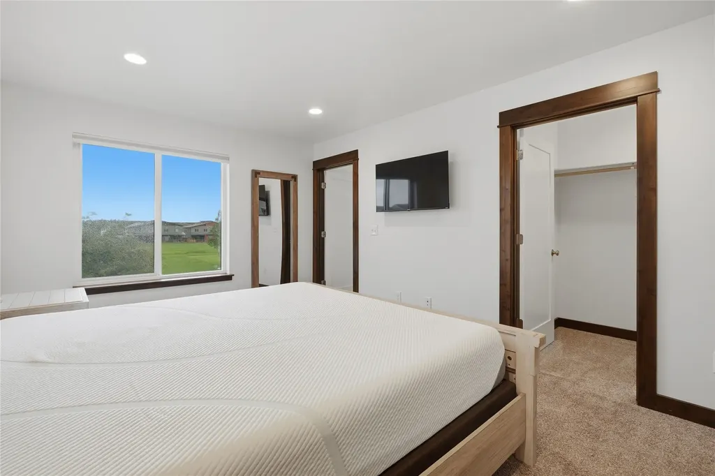978 Rosa Way Bozeman MT 59718
