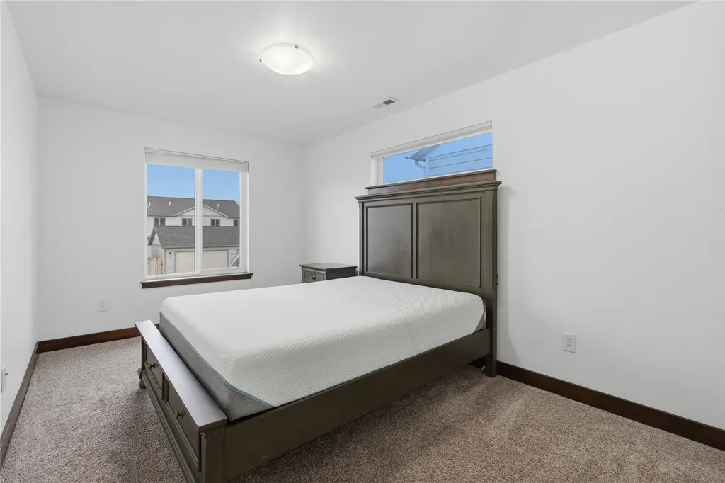 978 Rosa Way Bozeman MT 59718