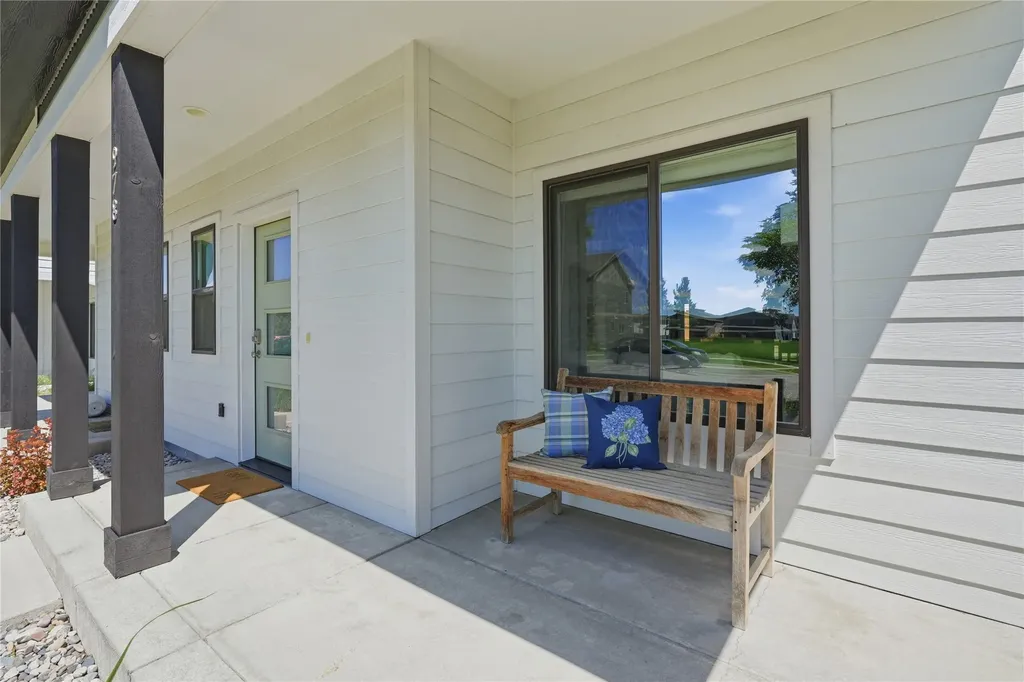 978 Rosa Way Bozeman MT 59718