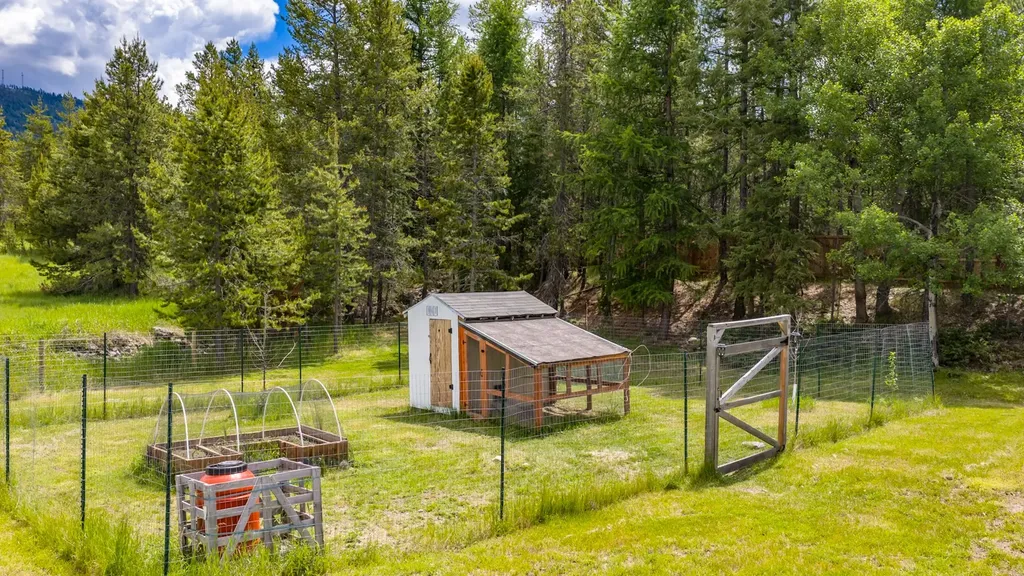 317 Pleasant Valley Road Marion MT 59925
