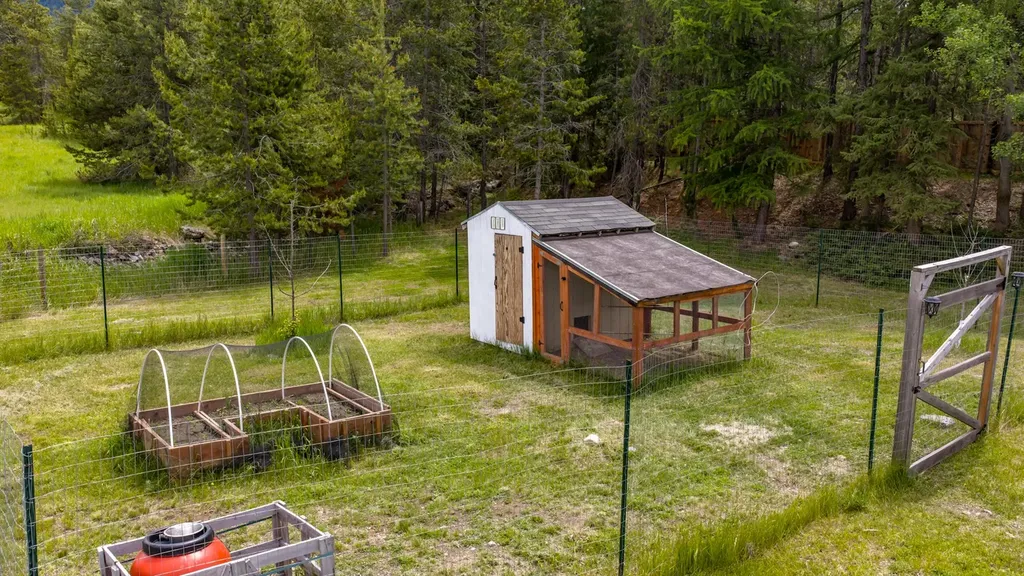317 Pleasant Valley Road Marion MT 59925