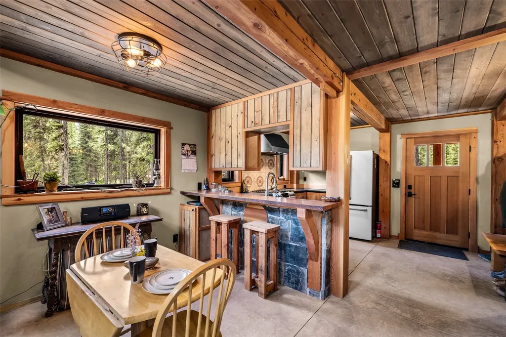 22704 Fatty Creek Road Bigfork MT 59911