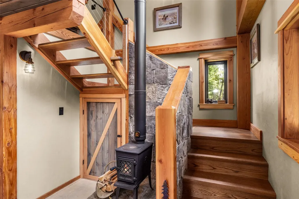22704 Fatty Creek Road Bigfork MT 59911
