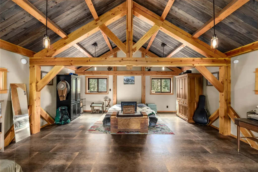 22704 Fatty Creek Road Bigfork MT 59911
