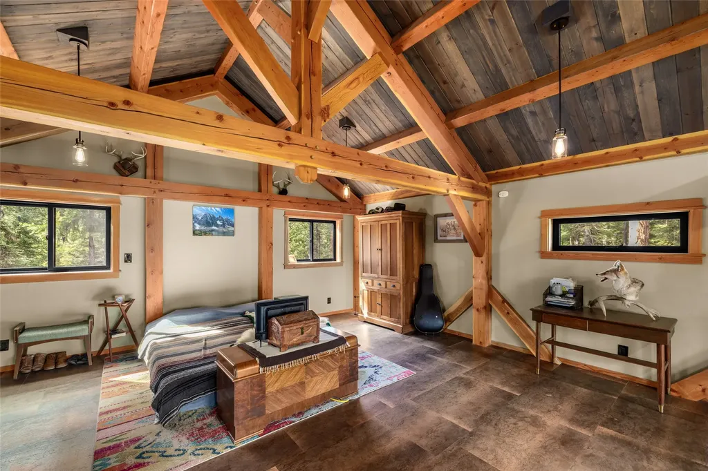 22704 Fatty Creek Road Bigfork MT 59911