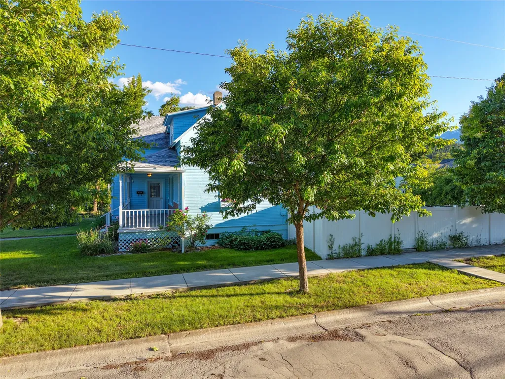 1102 Dakota Avenue Libby MT 59923