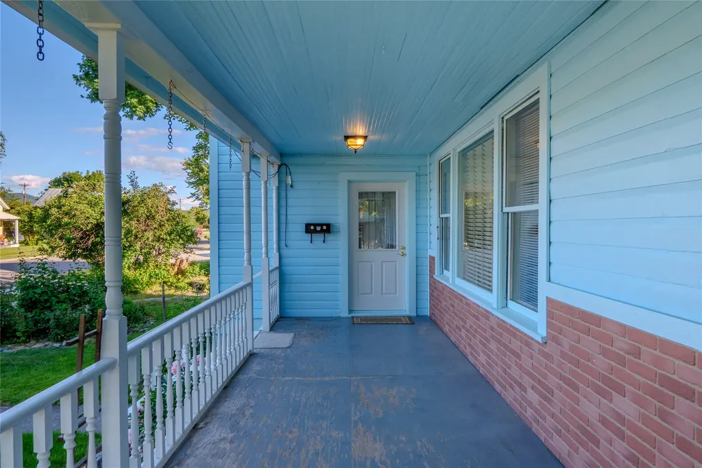 1102 Dakota Avenue Libby MT 59923