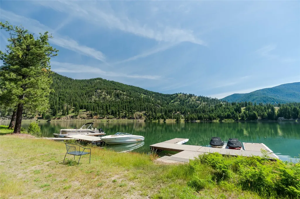 25 Riverfront Drive S Trout Creek MT 59874