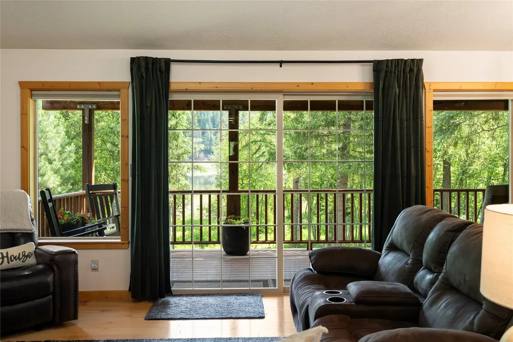 25 Riverfront Drive S Trout Creek MT 59874