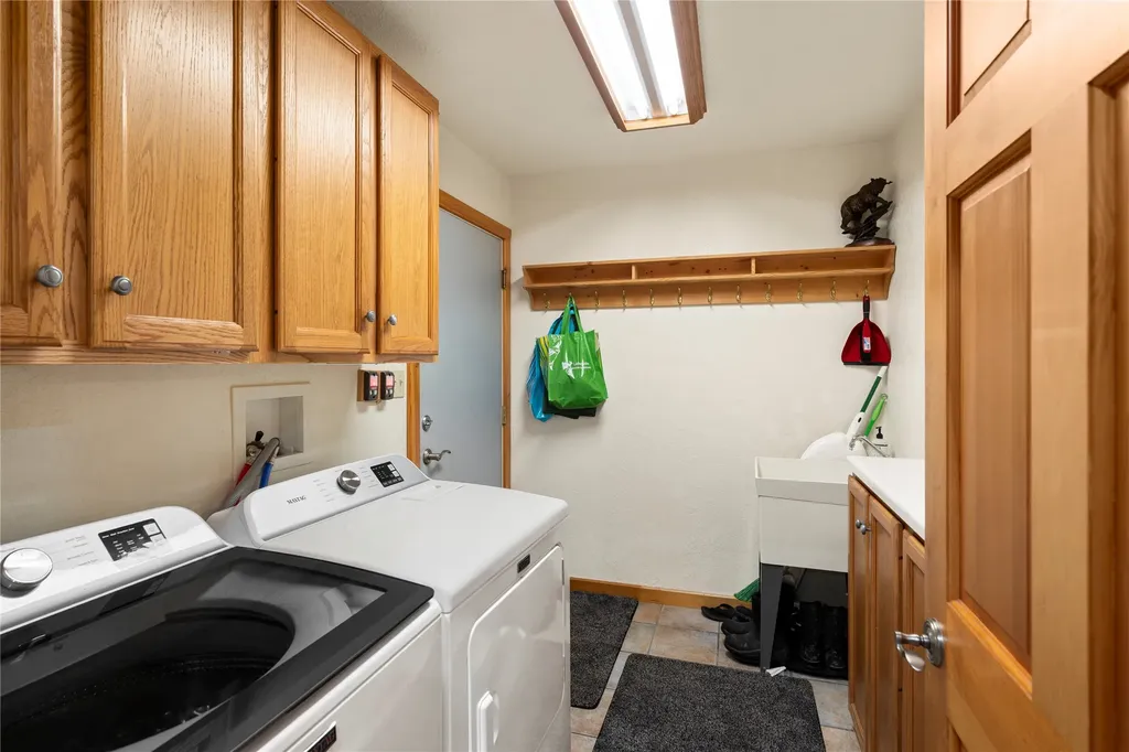 25 Riverfront Drive S Trout Creek MT 59874