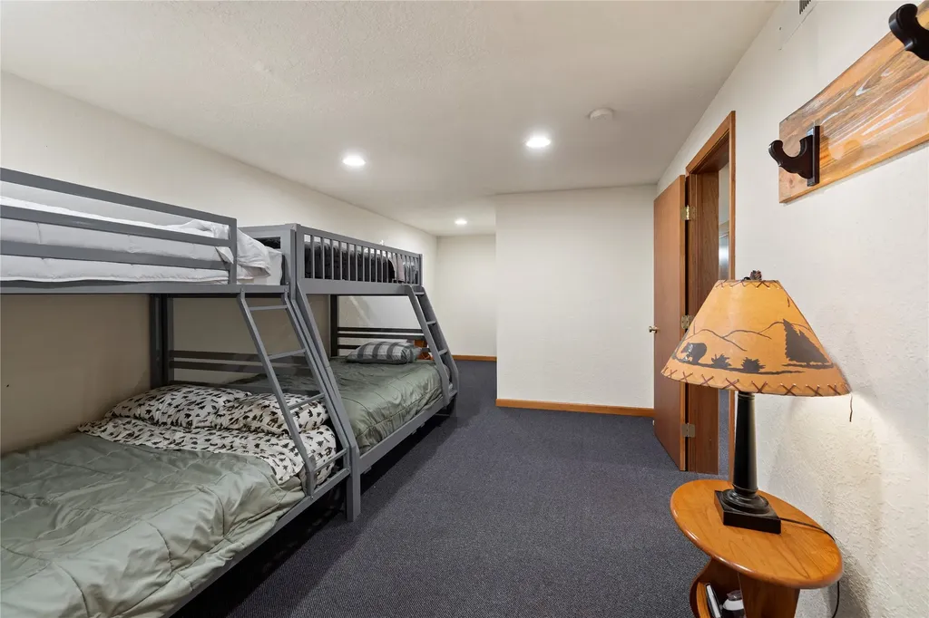 25 Riverfront Drive S Trout Creek MT 59874