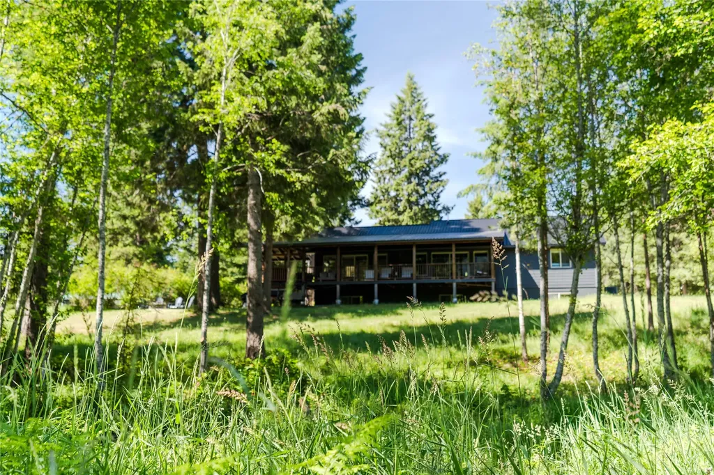 25 Riverfront Drive S Trout Creek MT 59874
