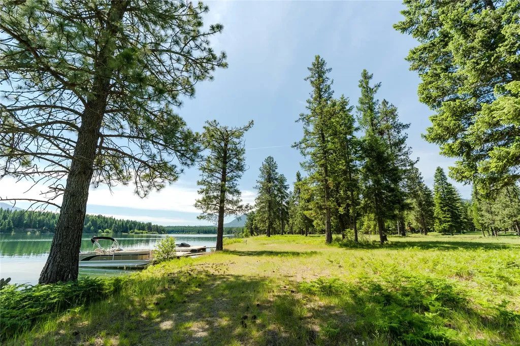 25 Riverfront Drive S Trout Creek MT 59874