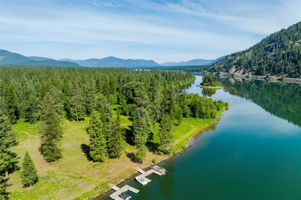 25 Riverfront Drive S Trout Creek MT 59874