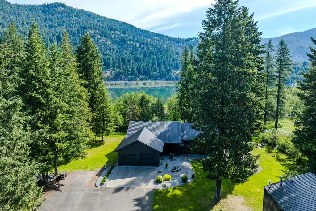 25 Riverfront Drive S Trout Creek MT 59874