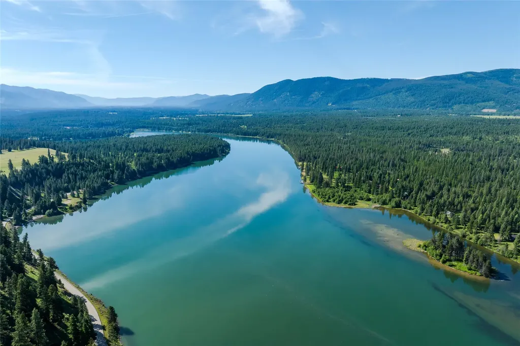 25 Riverfront Drive S Trout Creek MT 59874