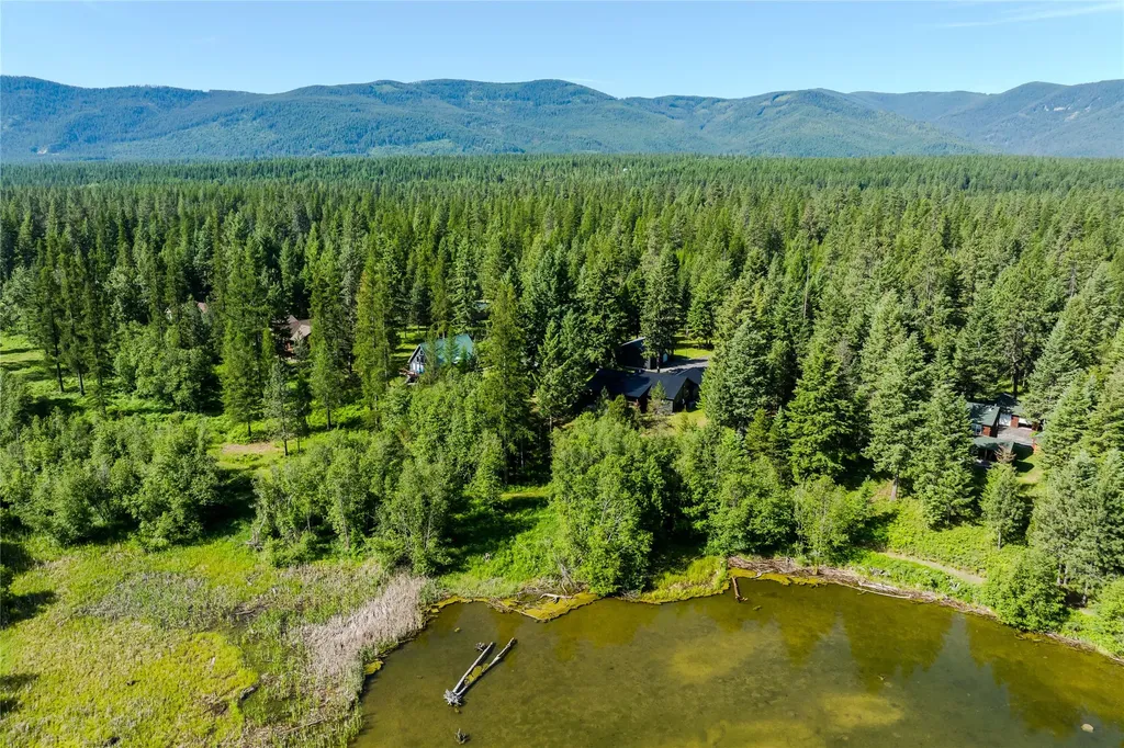 25 Riverfront Drive S Trout Creek MT 59874